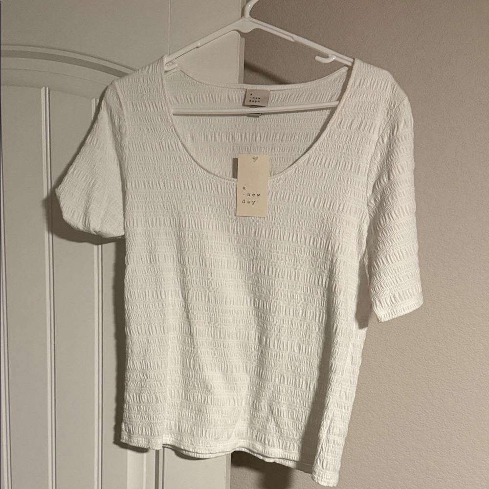 A New Day Women's Short Sleeve White Top